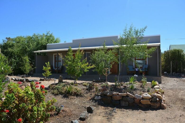 Bed & Breakfast Travellers Rest