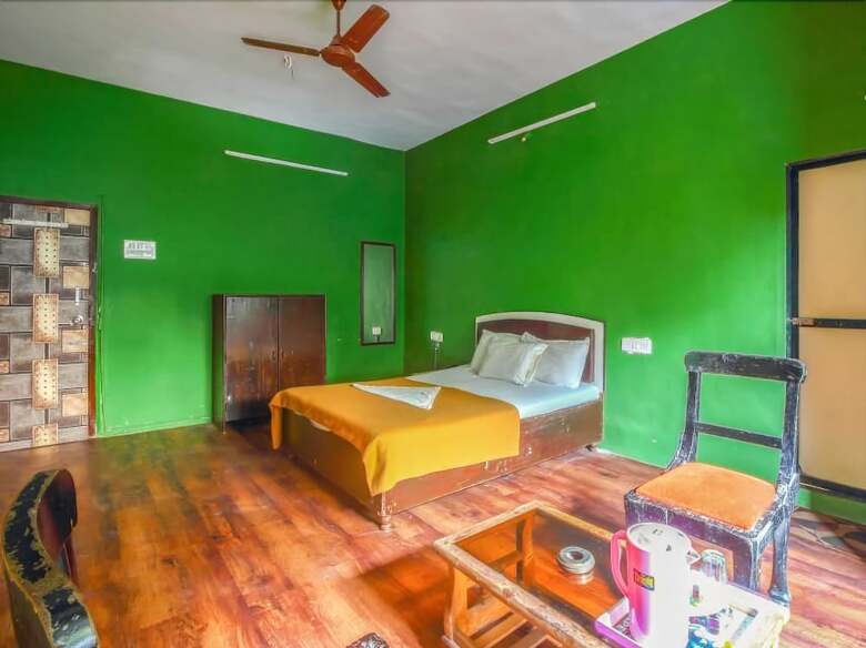 Evergreen Hotel