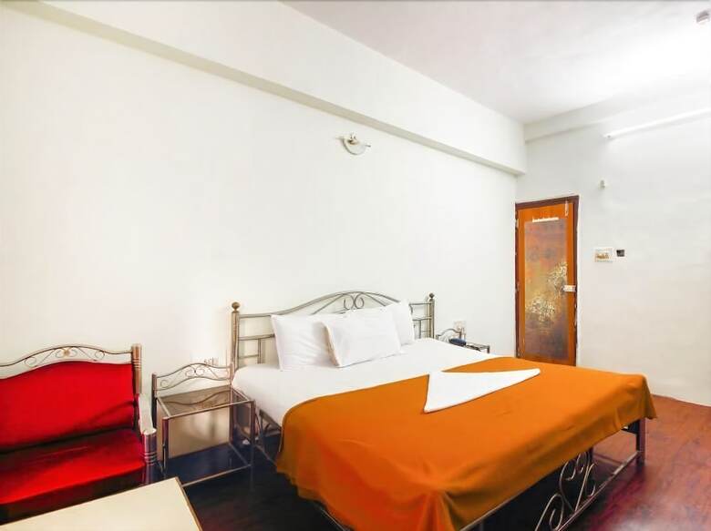 Evergreen Hotel