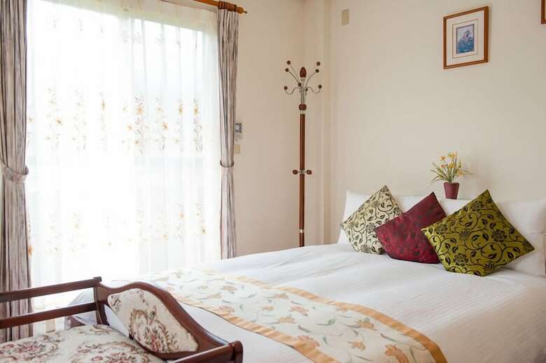 Hotel Deep Breathing B&B