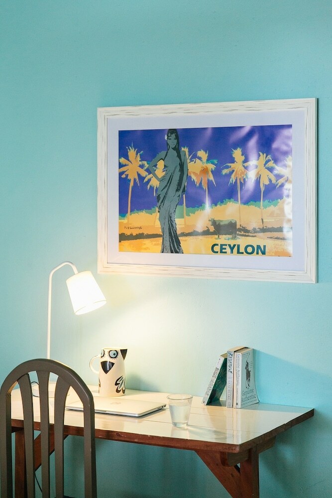 Hotel Bedspace Beach