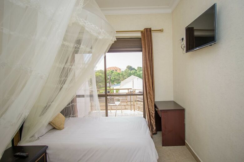 Tristar Hotel