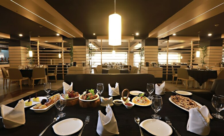 Hotel Patliputra Continental