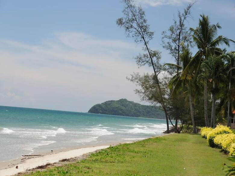 Apartamentos Sabah Beach Villas & Suites