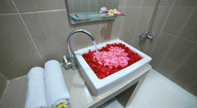 Hotel Ratu Guest House