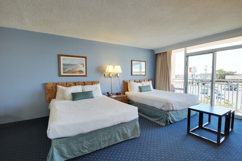 Carousel Resort Hotel & Condominiums