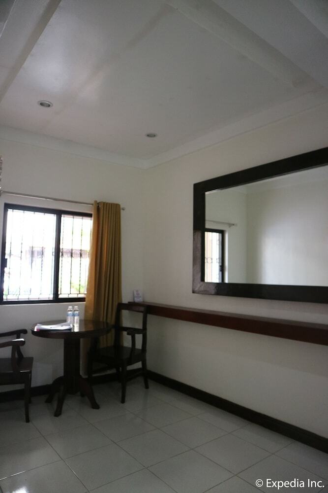 Bed & Breakfast Ronamar Apartelle