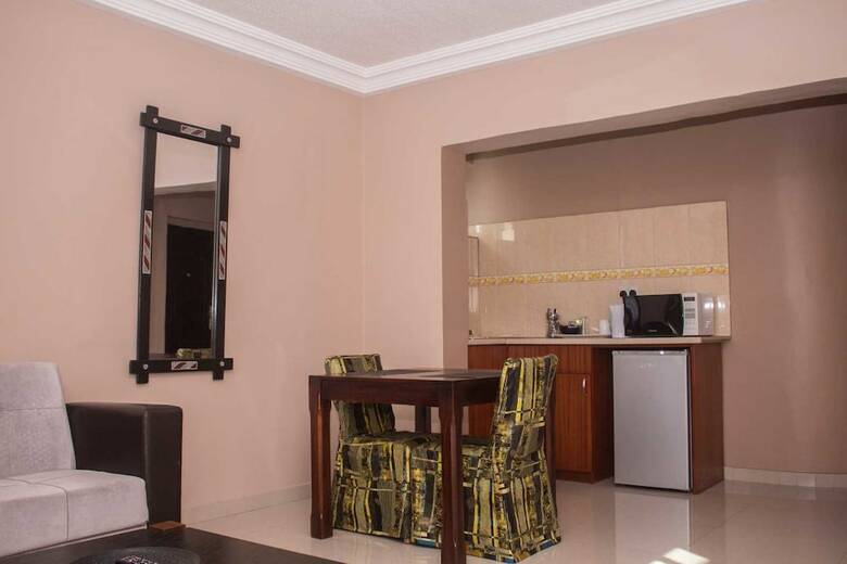 Hotel Manjaro Suites