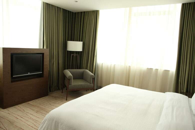 Hotel Four Points By Sheraton Shanghai, Daning