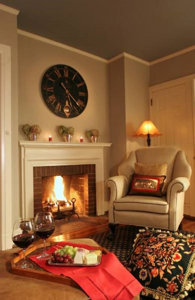 Bed & Breakfast 10 Fitch Luxurious Romantic Inn