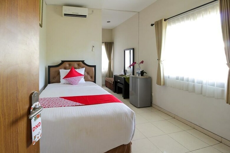 Hotel Tuban Torres Accommodation