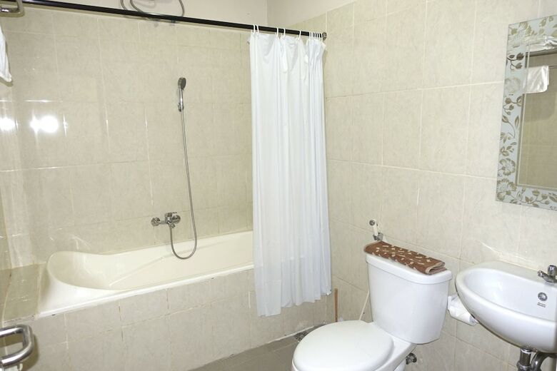 Hotel Tuban Torres Accommodation