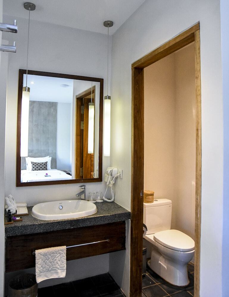 Hillocks Hotel & Spa