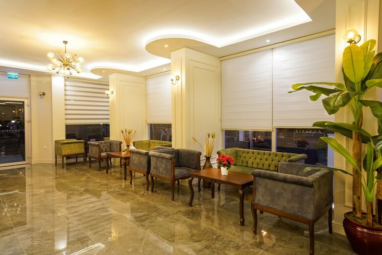Aurasia City Hotel