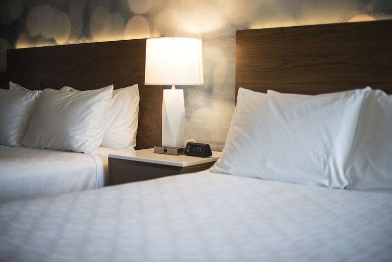 Cambria Hotel Lax