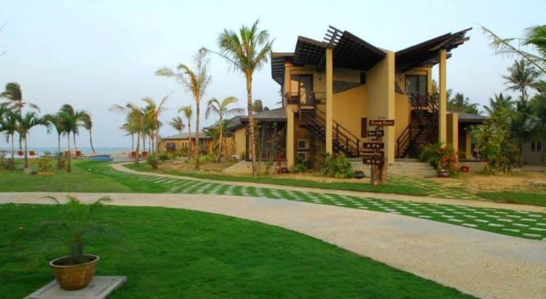 Hotel Bay Of Bengal Resort