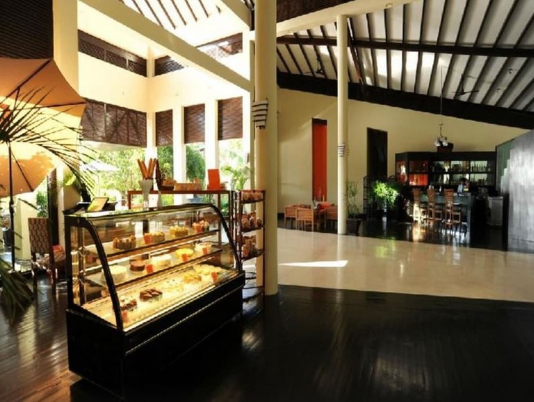 Hotel Bay Of Bengal Resort