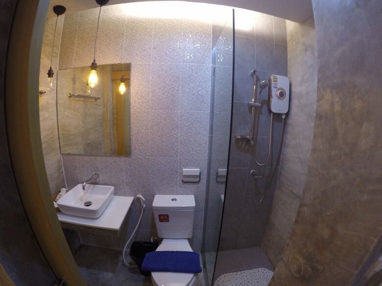 Hotel Journey Hostel Suratthani