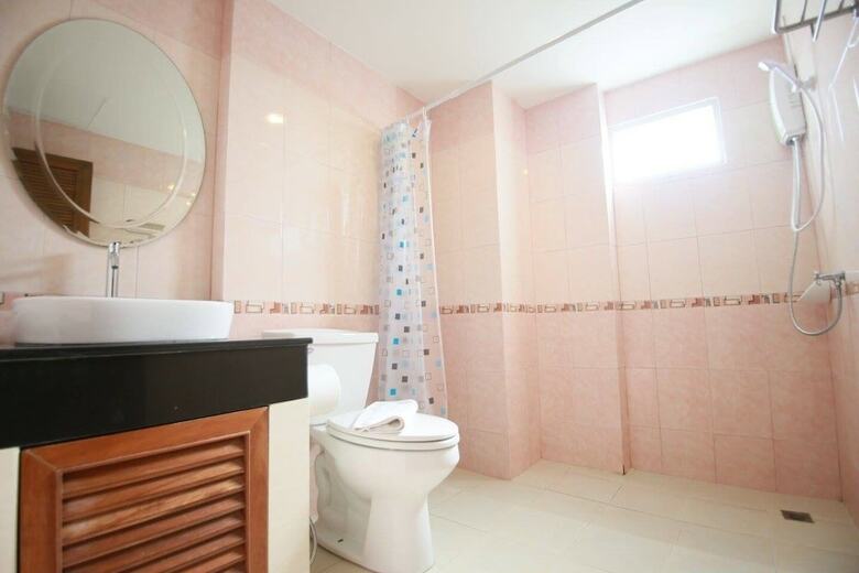 Pintree Service Apartment Pattaya