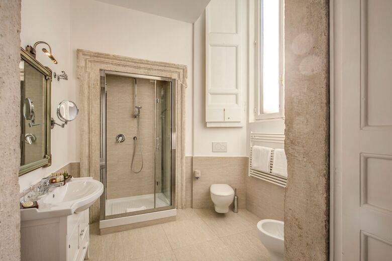 Hotel Eitch Borromini Palazzo Pamphilj