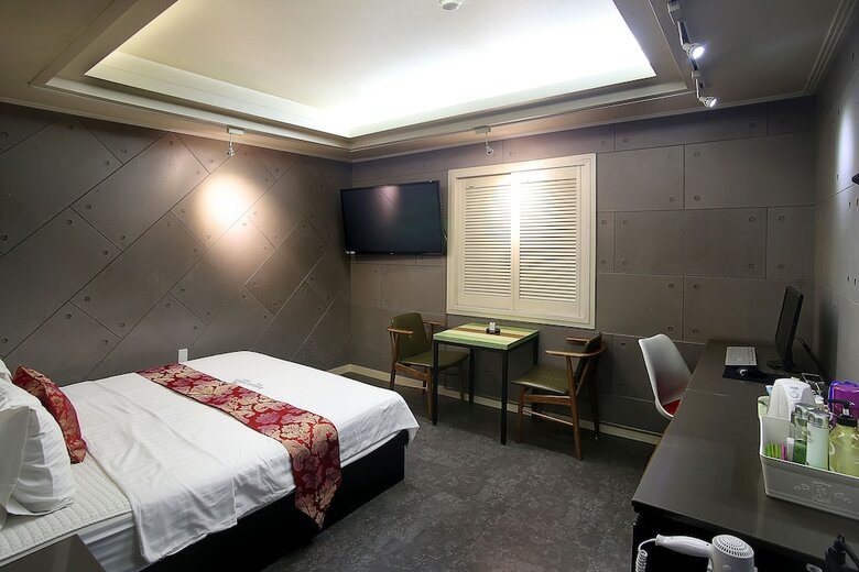 Hotel Carib Motel