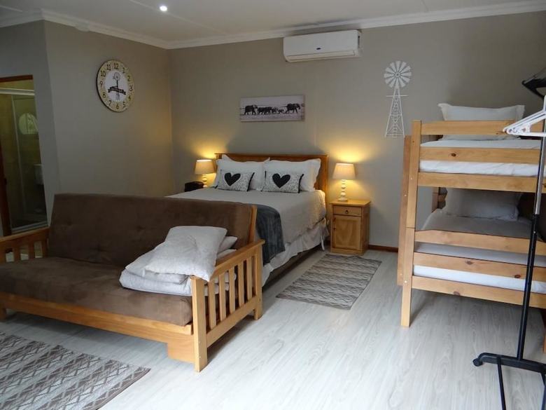 Hotel La Paix Guest House
