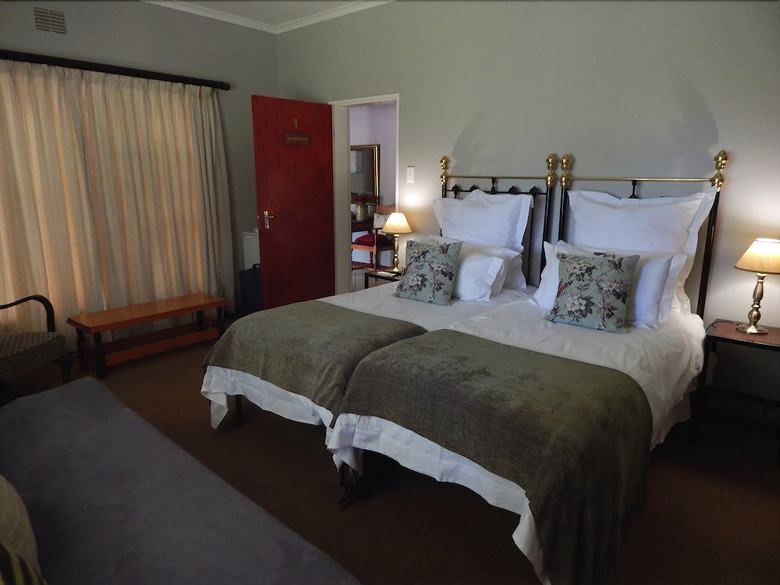 Hotel La Paix Guest House