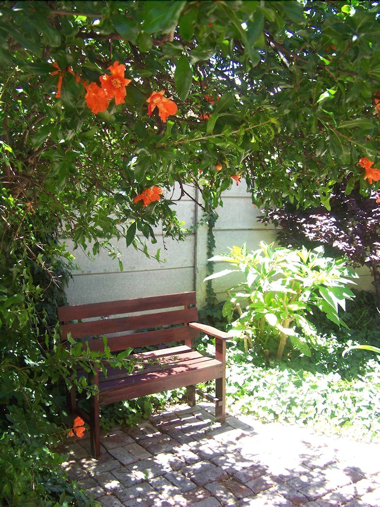 Hotel La Paix Guest House
