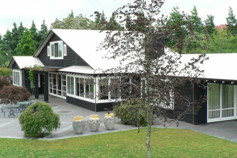 Bed & Breakfast Blackwood House