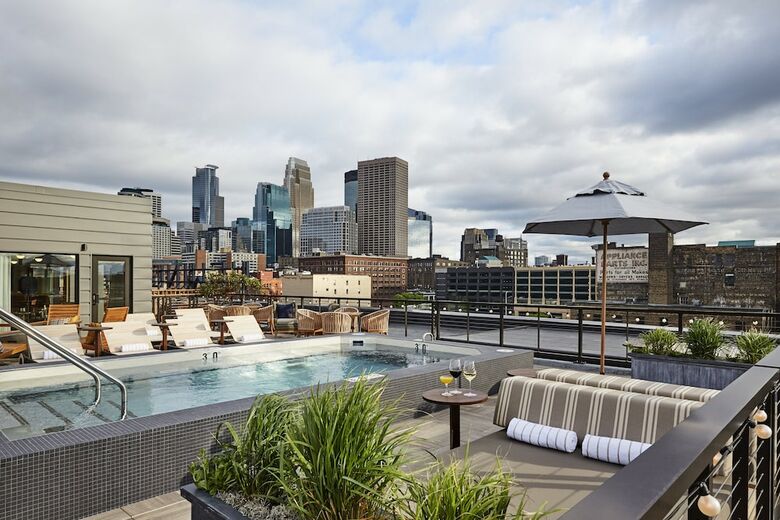 Hewing Hotel