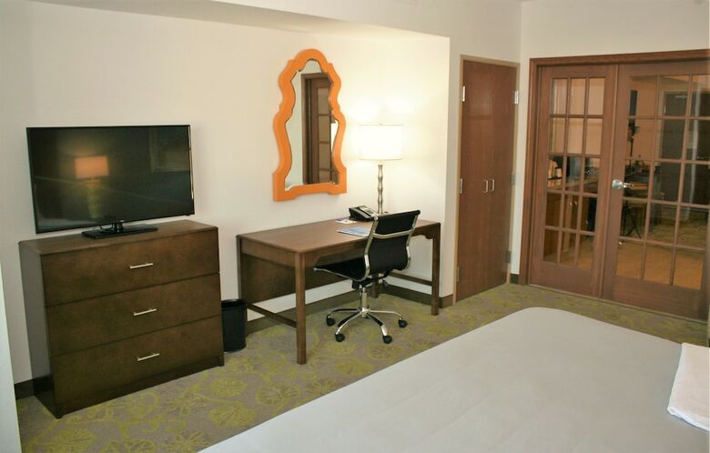 Hotel TRYP By Wyndham Sebastian Saint Augustine