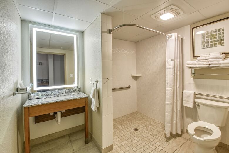 Hotel TRYP By Wyndham Sebastian Saint Augustine