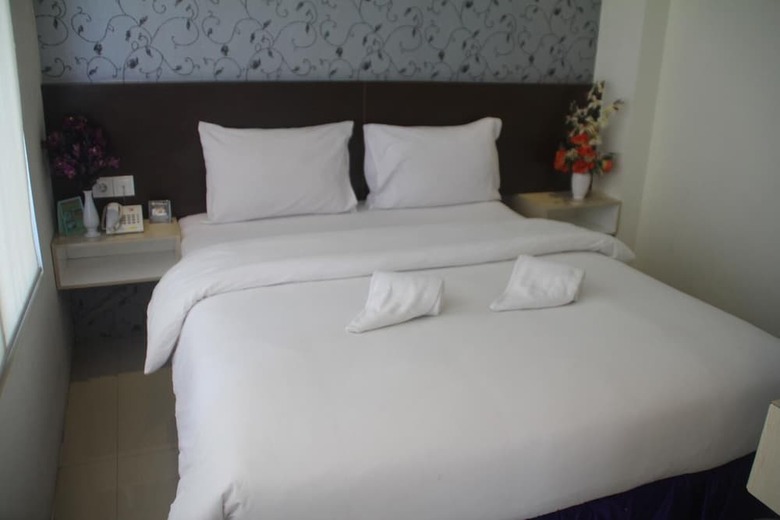 Hotel Atria Inn