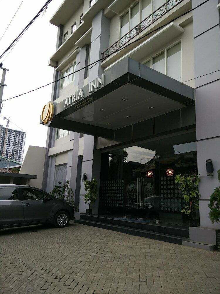 Hotel Atria Inn