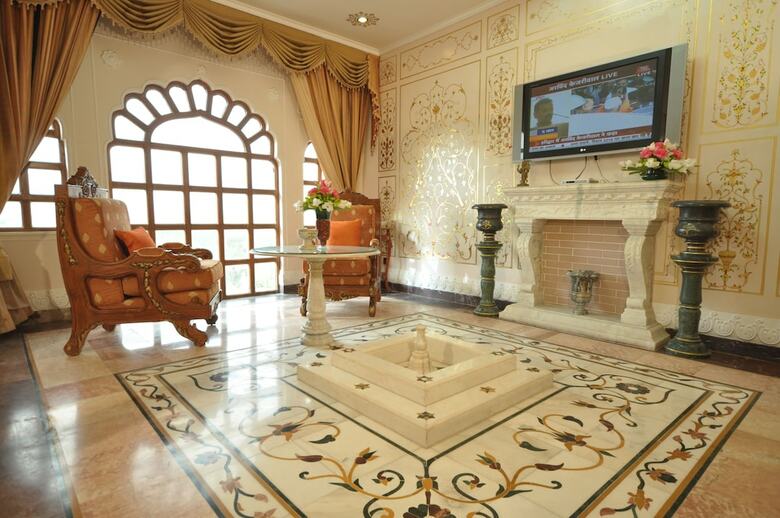 Hotel Shiv Vilas Resorts