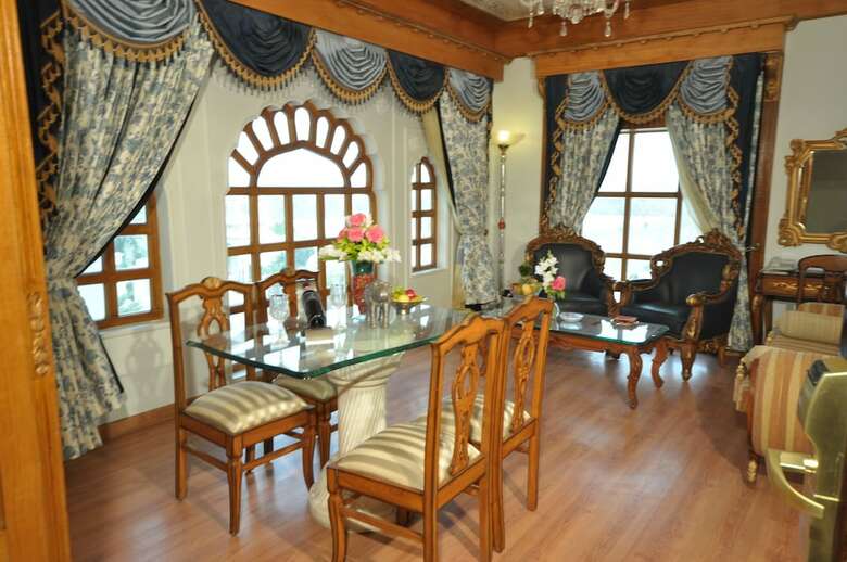 Hotel Shiv Vilas Resorts