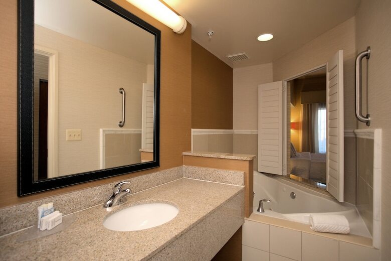 Hotel Fairfield Inn & Suites By Marriott Edison-south Plainfield