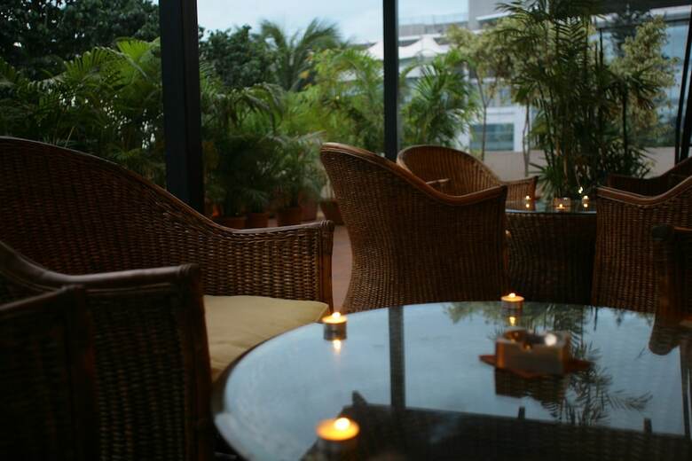 Hotel J�sta Off Mg Road