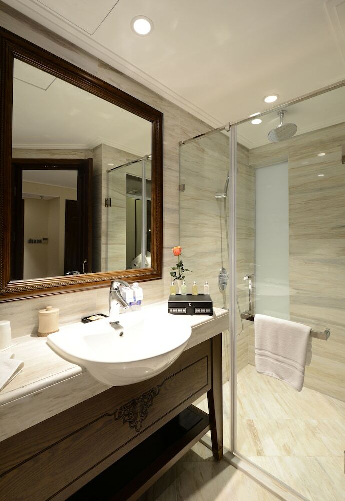 The Chi Boutique Hotel