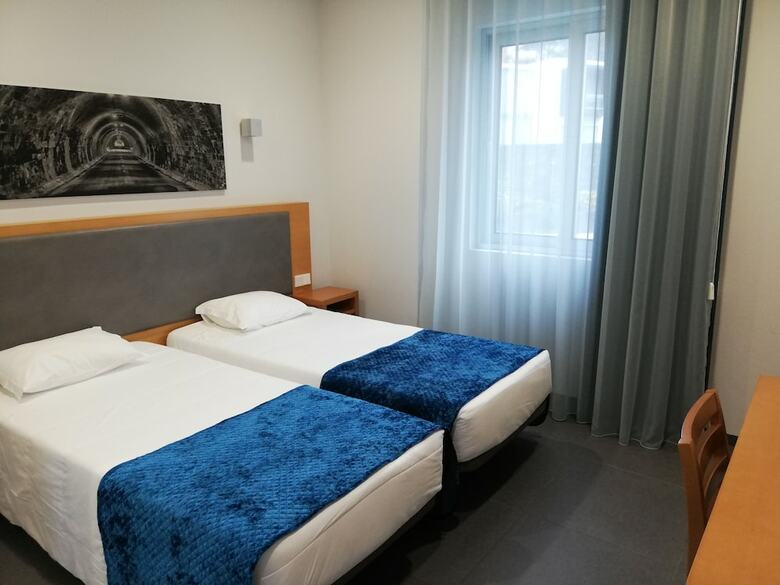 Apartamentos Whales Bay Hotel