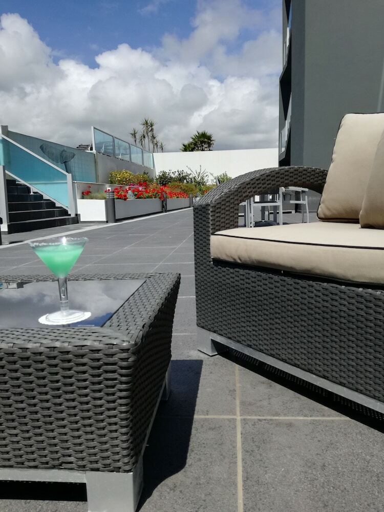 Apartamentos Whales Bay Hotel