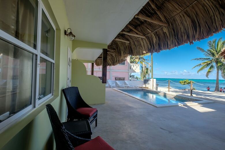 Apartamentos The Palapa House