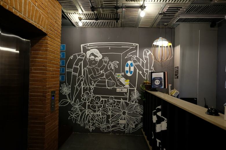 Hostal H-ostel