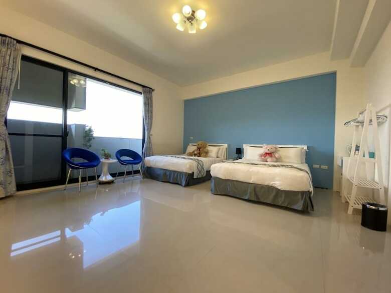Hotel Riverside Guesthouse