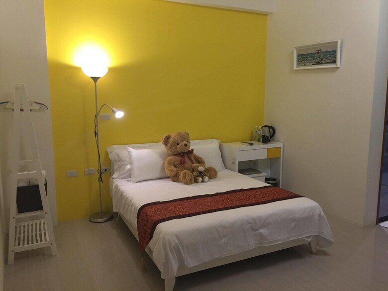 Hotel Riverside Guesthouse