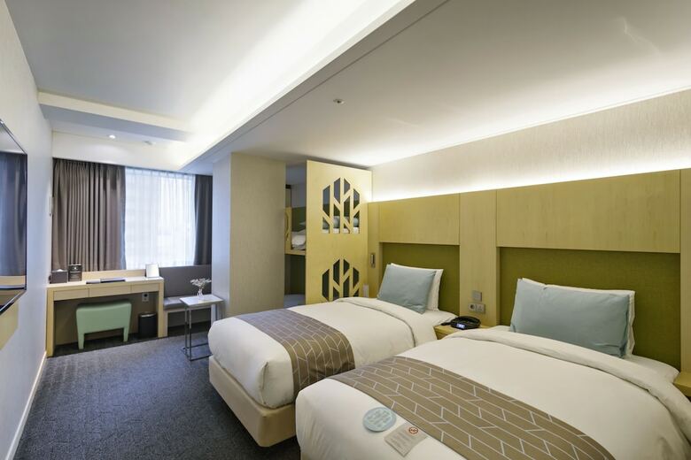 Afirst Hotel Myeongdong