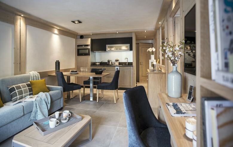 Hotel Le Roc Des Tours
