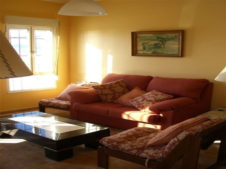 Pontevedra 100119 2 Bedroom Apartment By Mo Rentals