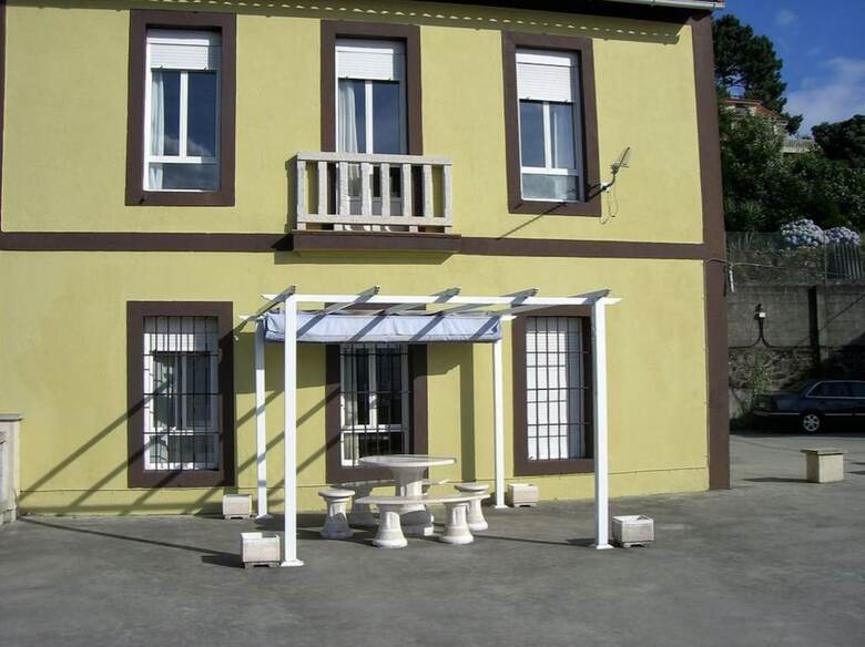Pontevedra 100119 2 Bedroom Apartment By Mo Rentals