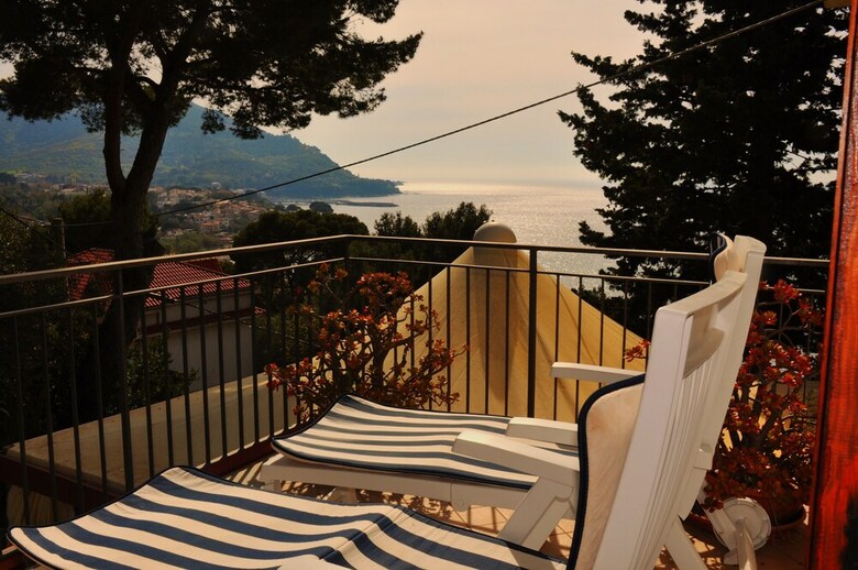 Villa Laura Apartment Sea View